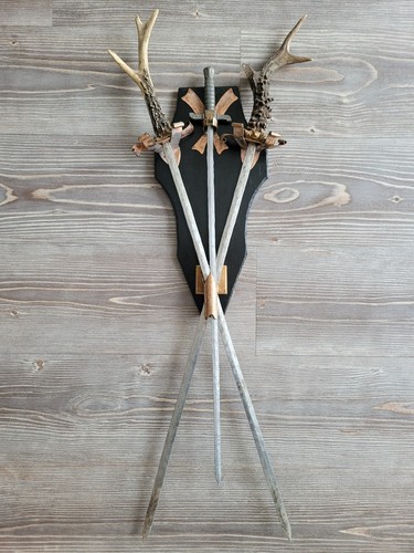 Wanddeko geweih mit - mit, schwertern