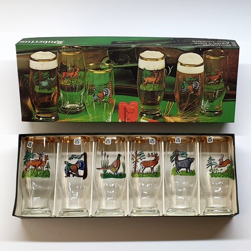 Unbenutztes gläser set von - unbenutztes,